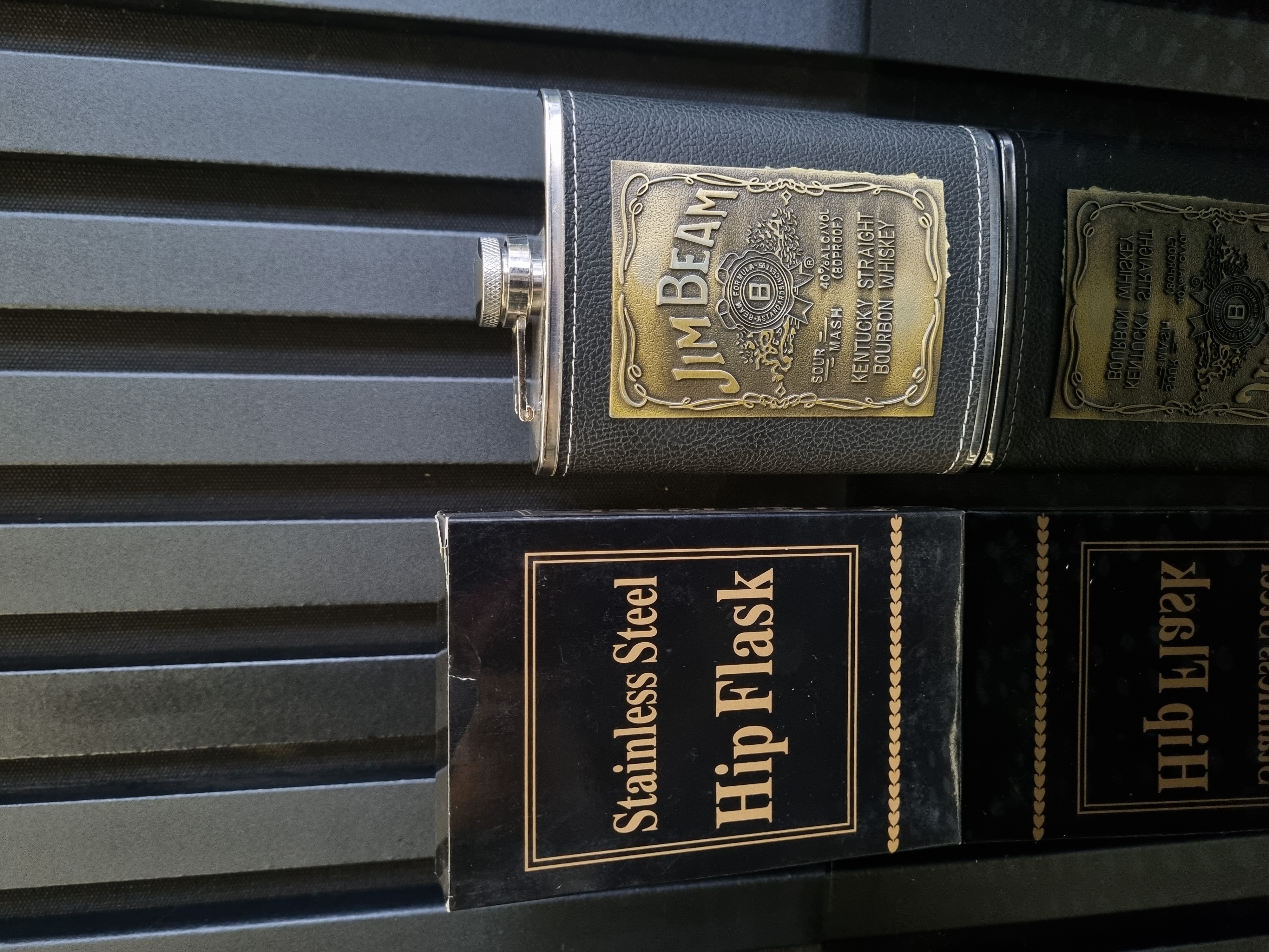 هیپفلاسک استیل روکش چرمی  350 میلی لیتر _ قمقمه جیبی مدل JIM Beam